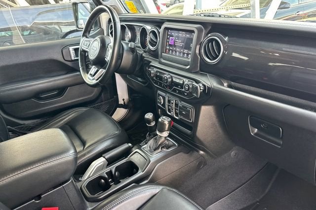 2021 Jeep Wrangler Unlimited Sahara Altitude