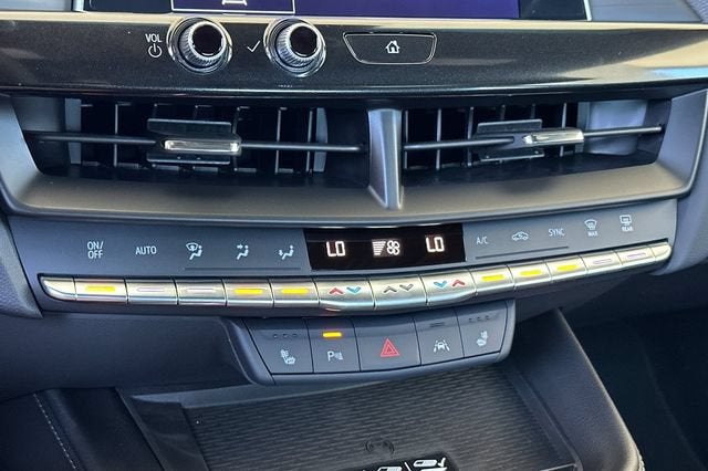 2026 Cadillac CT4 Luxury