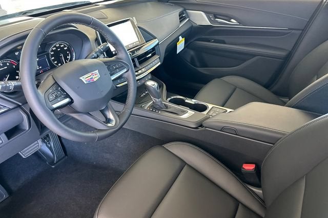 2026 Cadillac CT4 Luxury