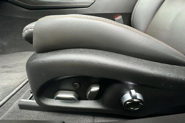 2025 Cadillac CT5 4dr Sdn Sport