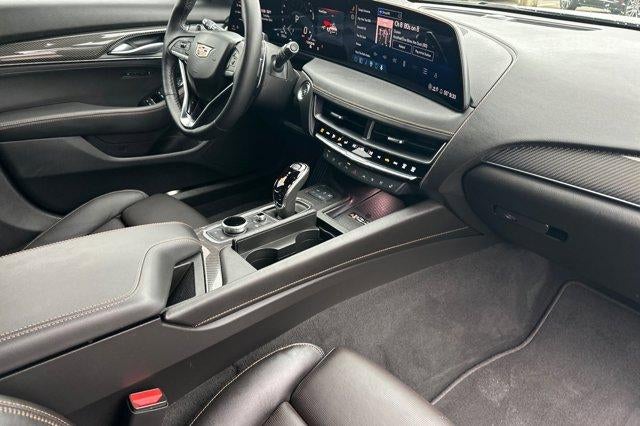 2025 Cadillac CT5 4dr Sdn Sport