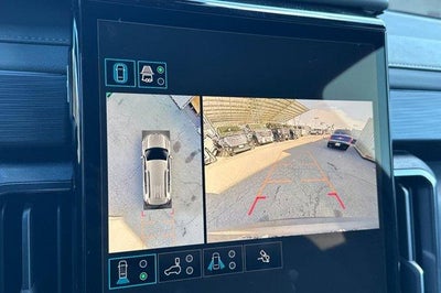 2026 GMC Acadia AWD AT4