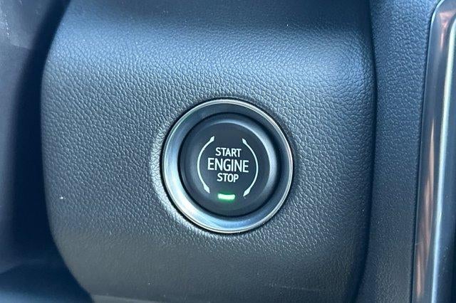 2026 GMC Acadia AWD AT4