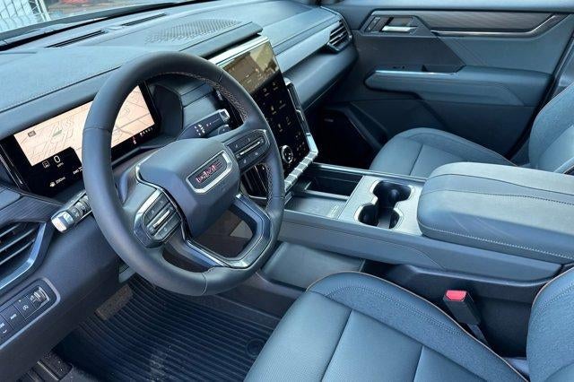 2026 GMC Acadia AWD AT4