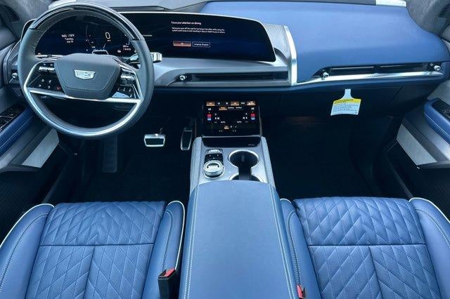 2026 Cadillac VISTIQ AWD 4dr Premium Luxury