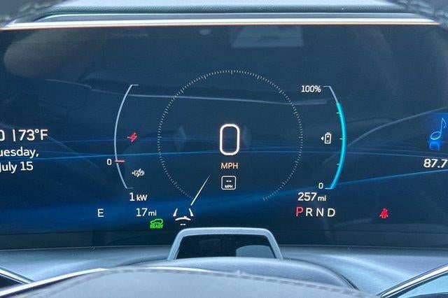 2026 Cadillac VISTIQ AWD 4dr Premium Luxury