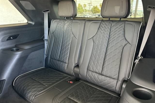 2027 Cadillac VISTIQ Premium Luxury
