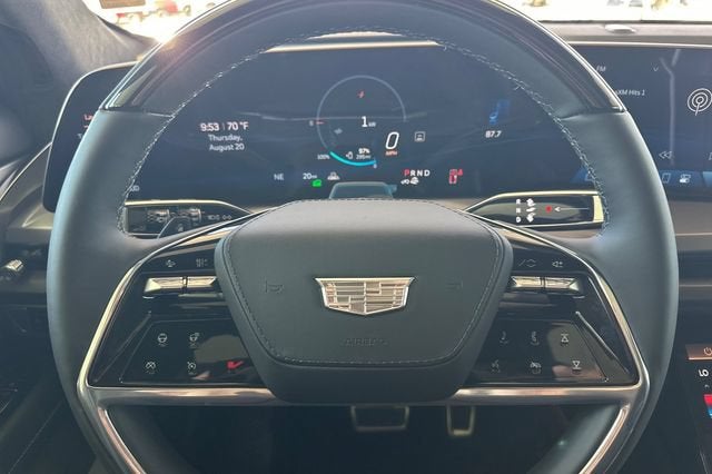 2027 Cadillac VISTIQ Premium Luxury