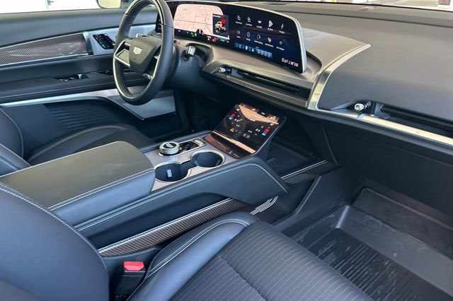 2027 Cadillac VISTIQ Sport