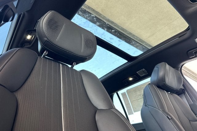 2027 Cadillac VISTIQ Sport