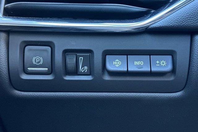 2021 Cadillac XT4 FWD 4dr Premium Luxury