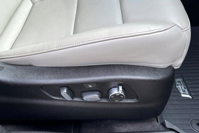 2019 Cadillac XT4 FWD 4dr Premium Luxury