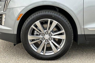 2025 Cadillac XT5 FWD 4dr Premium Luxury