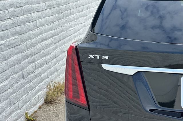 2025 Cadillac XT5 Premium Luxury