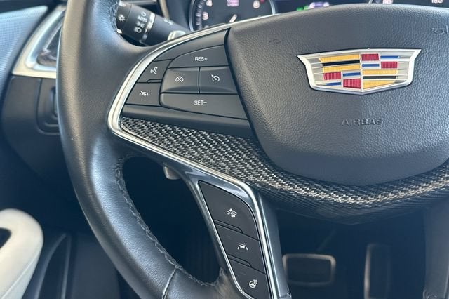 2023 Cadillac XT5 AWD Sport