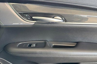 2022 Cadillac XT5 AWD 4dr Sport