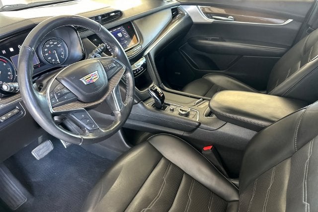 2023 Cadillac XT5 AWD Sport