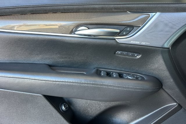 2023 Cadillac XT5 AWD Sport
