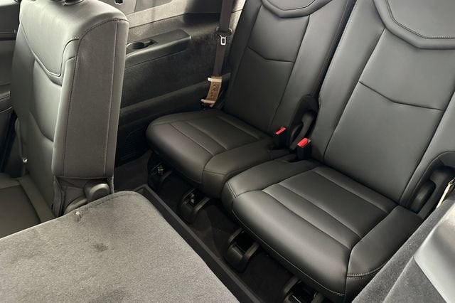 2025 Cadillac XT6 Luxury