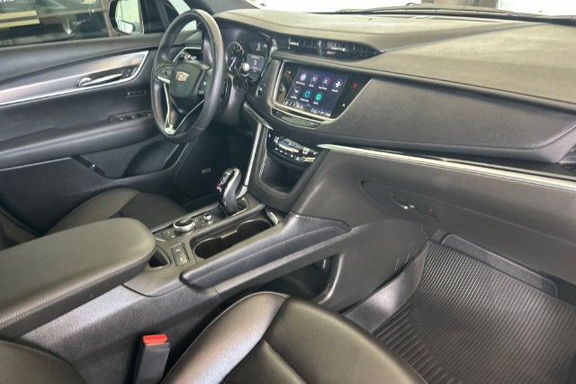 2024 Cadillac XT6 Luxury