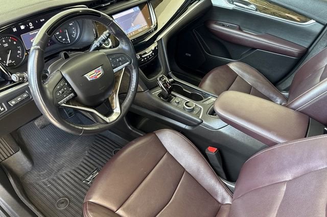 2023 Cadillac XT6 Premium Luxury