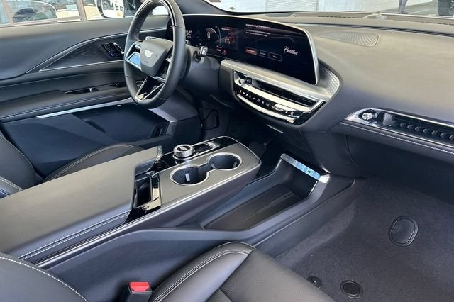 2026 Cadillac LYRIQ Premium Luxury