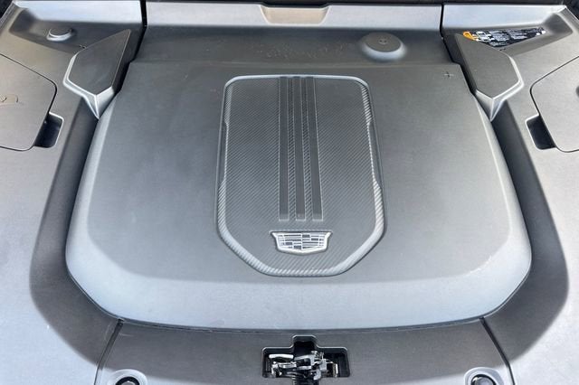 2024 Cadillac LYRIQ Sport 1