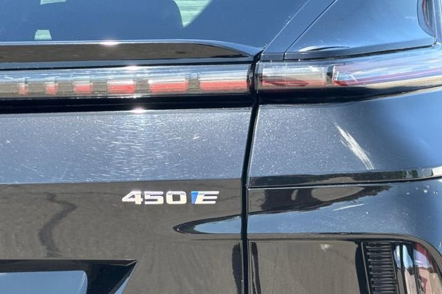 2024 Cadillac LYRIQ Sport 1
