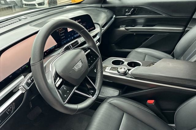 2024 Cadillac LYRIQ Sport 1