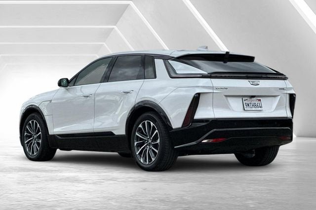 2024 Cadillac LYRIQ Sport 1