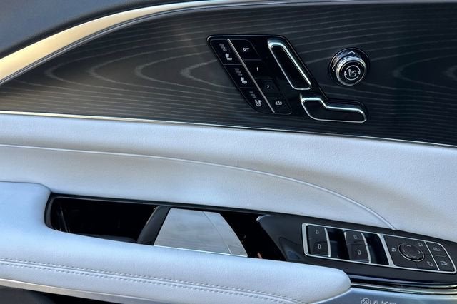 2026 Cadillac LYRIQ Premium Sport