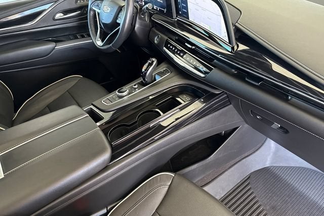 2024 Cadillac Escalade Sport