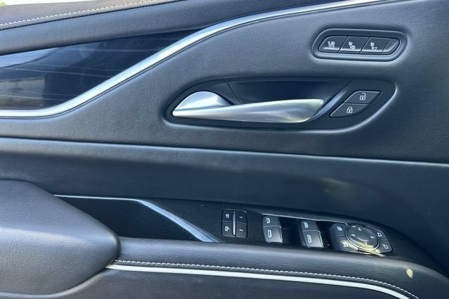 2023 Cadillac Escalade 4WD Sport