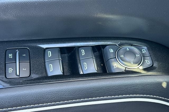 2023 Cadillac Escalade 4WD Sport