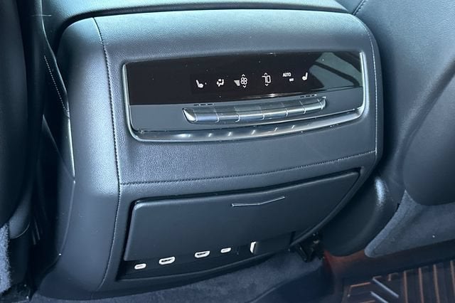 2023 Cadillac Escalade 4WD Sport