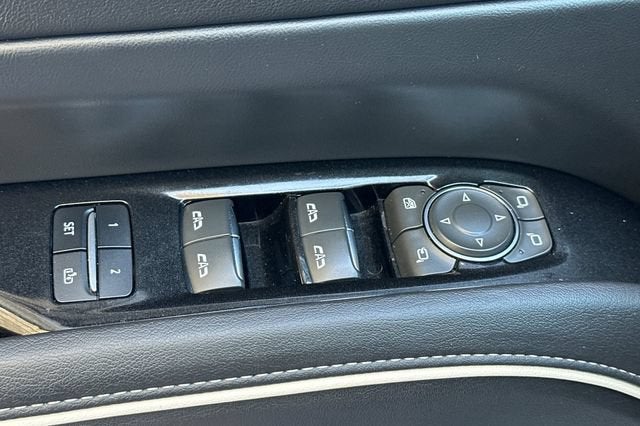 2021 Cadillac Escalade ESV Luxury