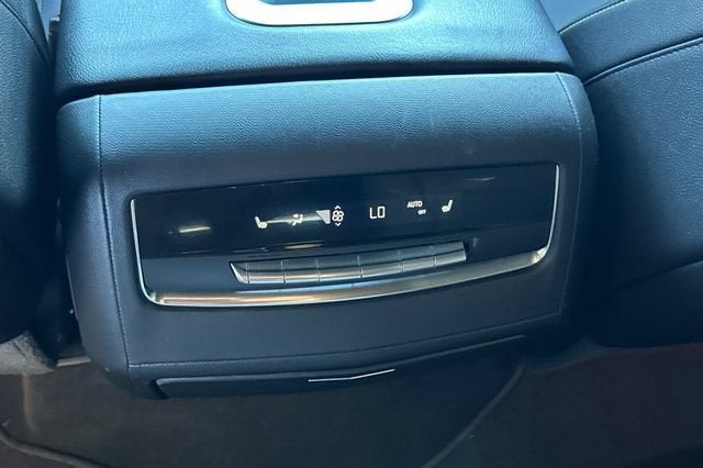 2021 Cadillac Escalade ESV Luxury