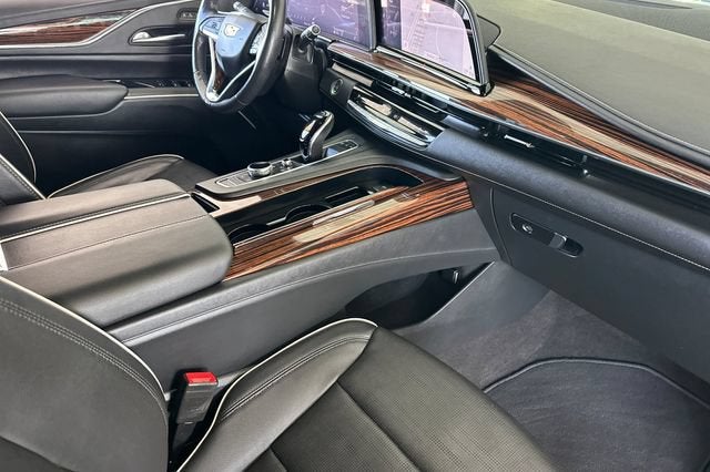 2022 Cadillac Escalade ESV Premium Luxury
