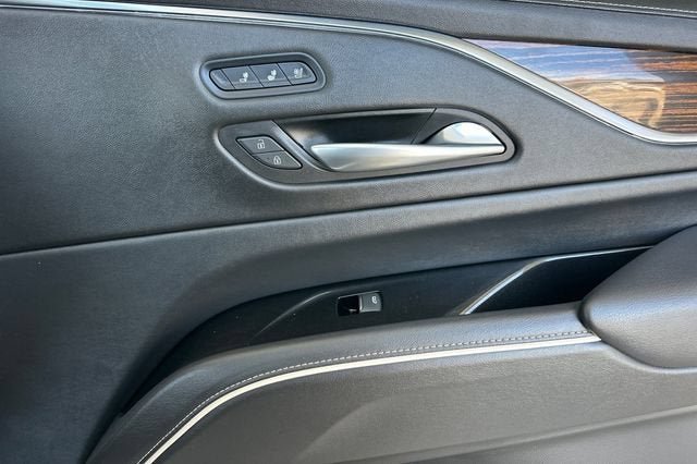 2022 Cadillac Escalade ESV Premium Luxury