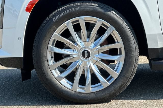 2022 Cadillac Escalade ESV Premium Luxury