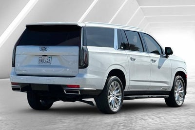 2022 Cadillac Escalade ESV Premium Luxury