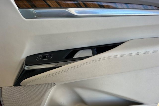 2025 Cadillac Escalade ESV Sport Platinum