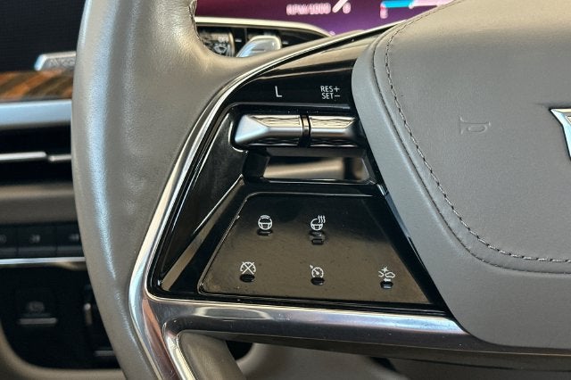 2025 Cadillac Escalade ESV Sport Platinum