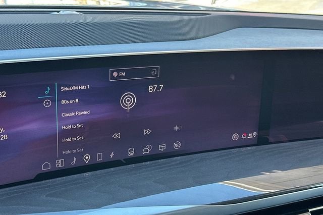 2025 Cadillac ESCALADE IQ Sport 2