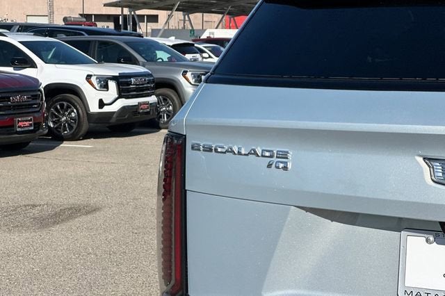 2025 Cadillac ESCALADE IQ Sport 2