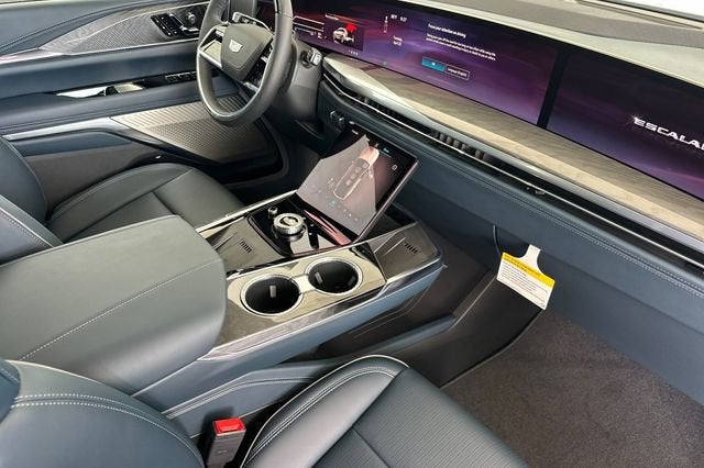 2025 Cadillac ESCALADE IQ Sport 2