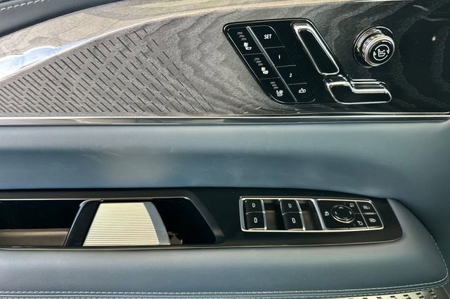 2025 Cadillac ESCALADE IQ Sport 2