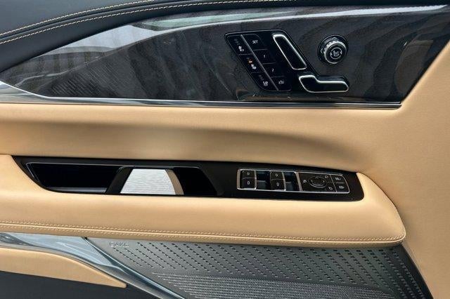 2025 Cadillac ESCALADE IQ AWD Sport 2