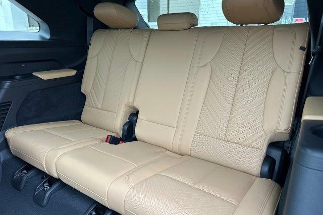 2025 Cadillac ESCALADE IQ AWD Sport 2