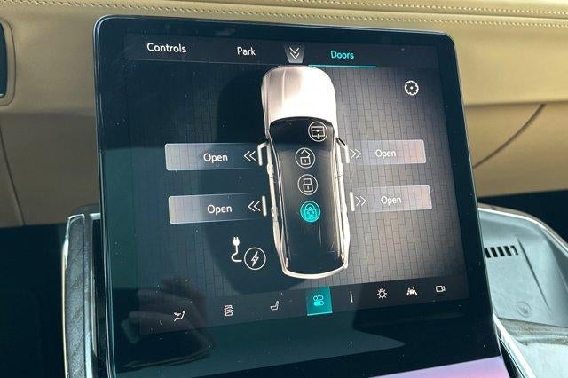 2025 Cadillac ESCALADE IQ AWD Sport 2